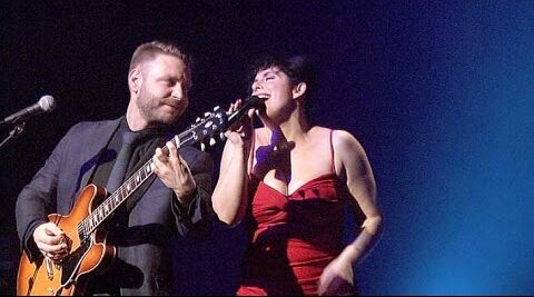 Gare du Nord –  Intro – I Want Love – Best Days Of Our Lives